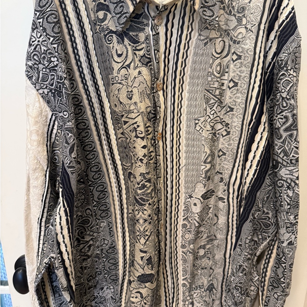 COOGI Black and Cream Patterned Shirt Jacket